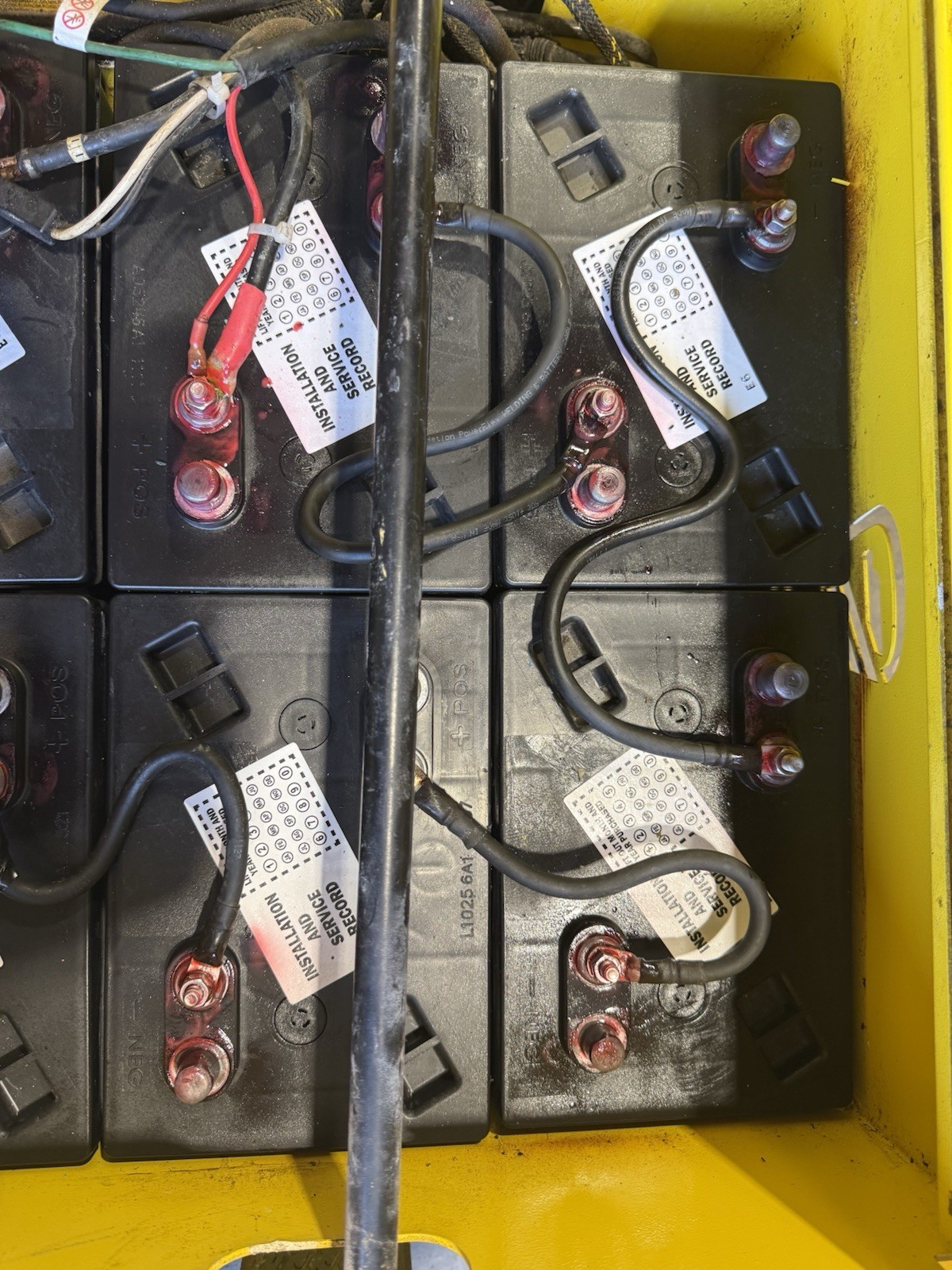 Columbia Stockchaser 2002 Model Just Replaced All 8 Batteries Fully Tested