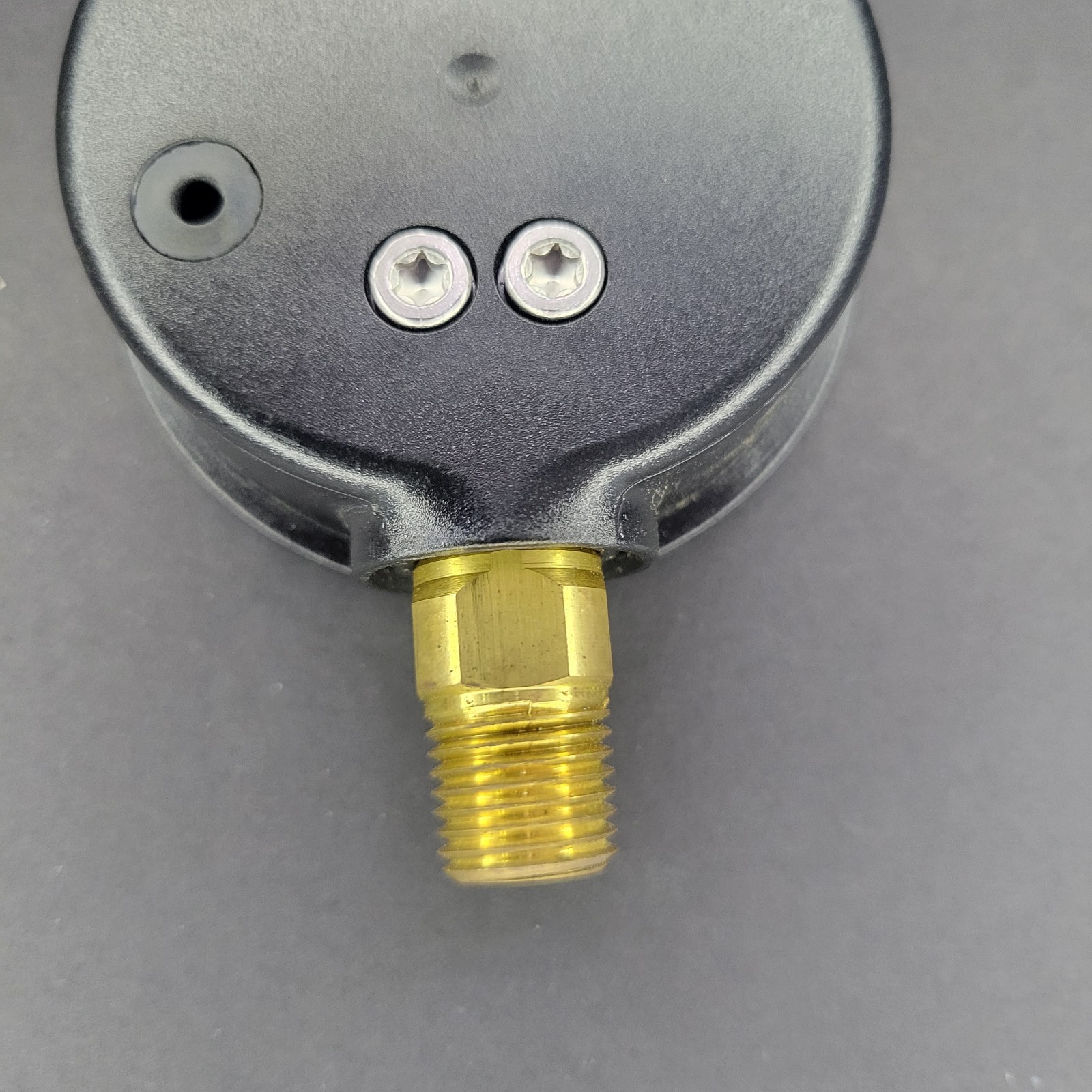 NOSHOK 25-900-300 PSI/KPA Pressure Gauge 1/4in NPT