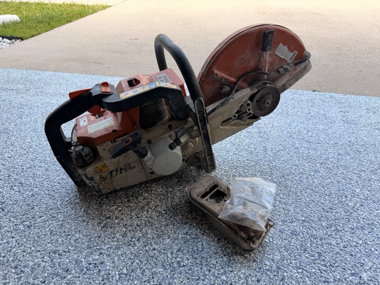 STIHL TS460 14 inch Concrete cut off saw