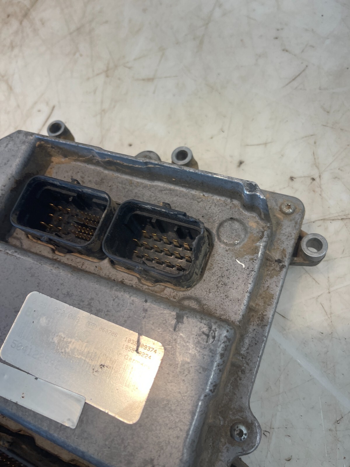Case IH Patriot 3230 Sprayer Computer Engine Controller 504122542 IVECO
