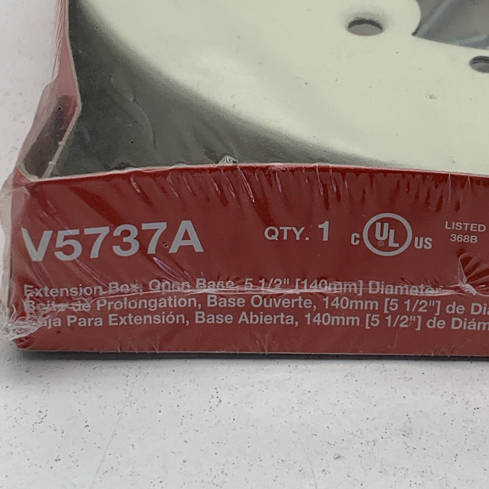 Wiremold V5737A Open Base Round Extension Box Fitting 2-Gang 5-1/2″