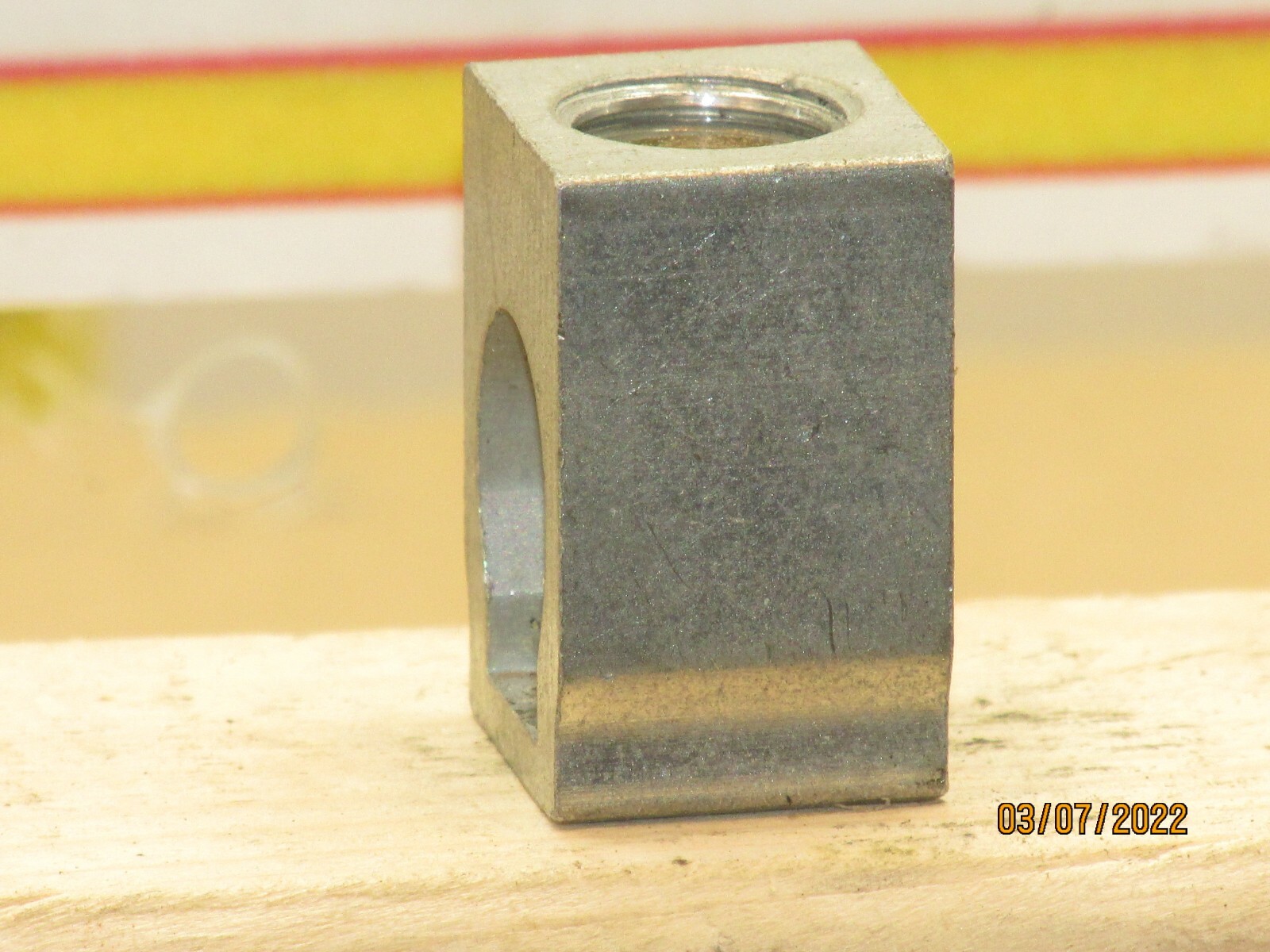 The listing is for:(1)Generic (6-2/0) add on neutral lug