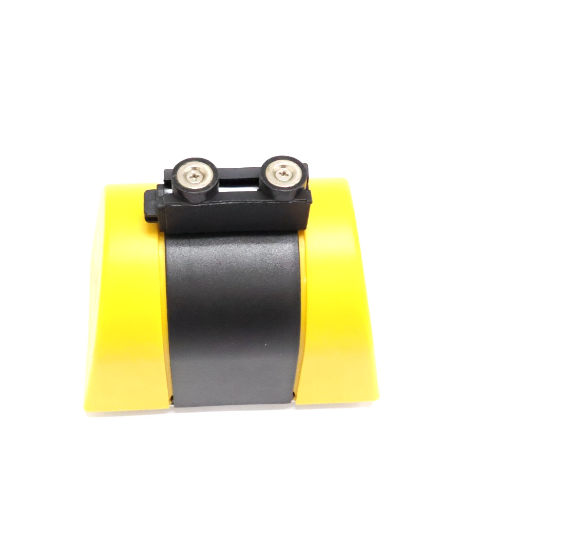 Uline 15′ Magnetic Retractable Belt Barrier “Caution Do Not Enter