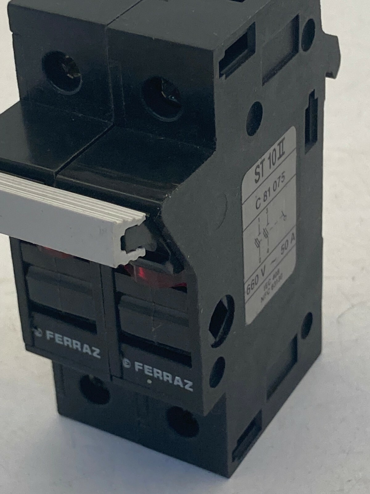 FERRAZZ ST10II C81075 FUSE HOLDER DIN RAIL MNT TWO POLE 660V 50A NNB