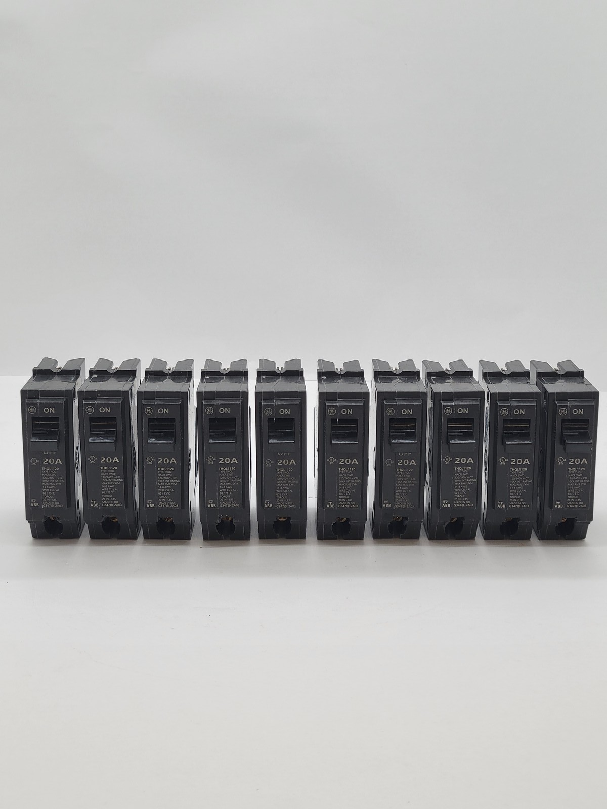 10PC General Electric THQL1120 Plug-In Circuit Breaker 20A 1P 120/240V THQL