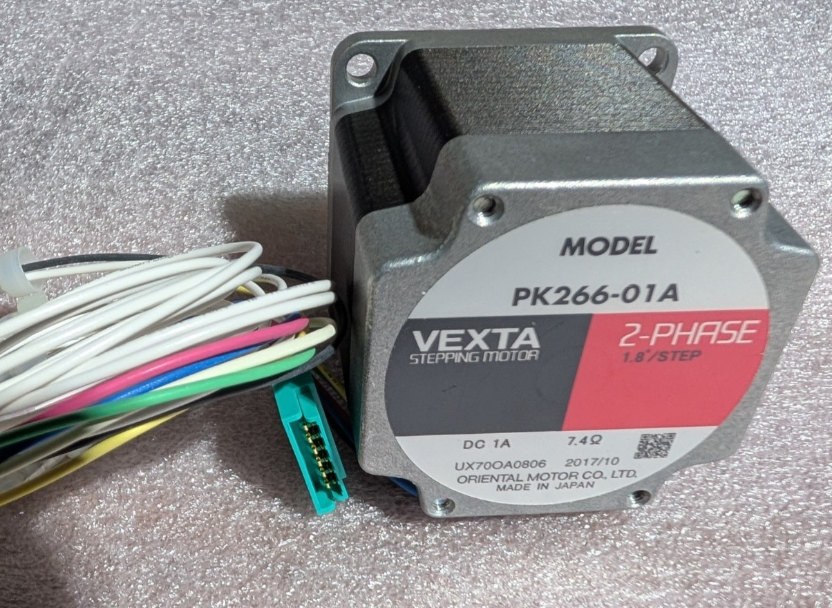 NEW Vexta Motor Oriental Motor PK266 – 01A – 2 Phase – DC 1A – 1.8 Deg – #P35