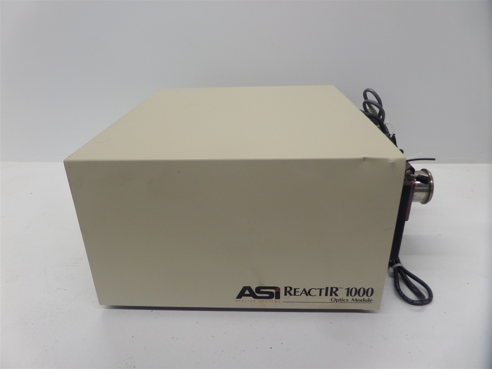 ASI Applied Systems Inc. ReactIR 1000 Optic Module Model 001-1002 – Cut Cable
