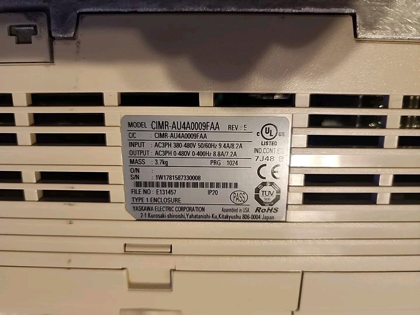 Yaskawa CIMR-AU4A0009FAA REV: E 380-480