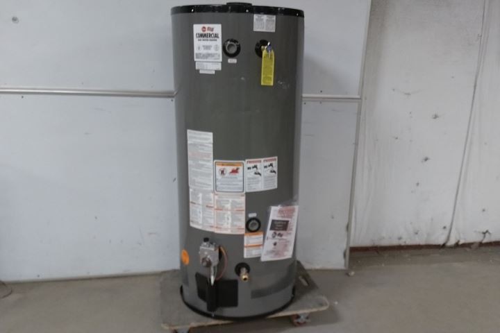 Rheem-Ruud G75-75N-3 73 Gal Tank Capacity Commercial Gas Water Heater (C)