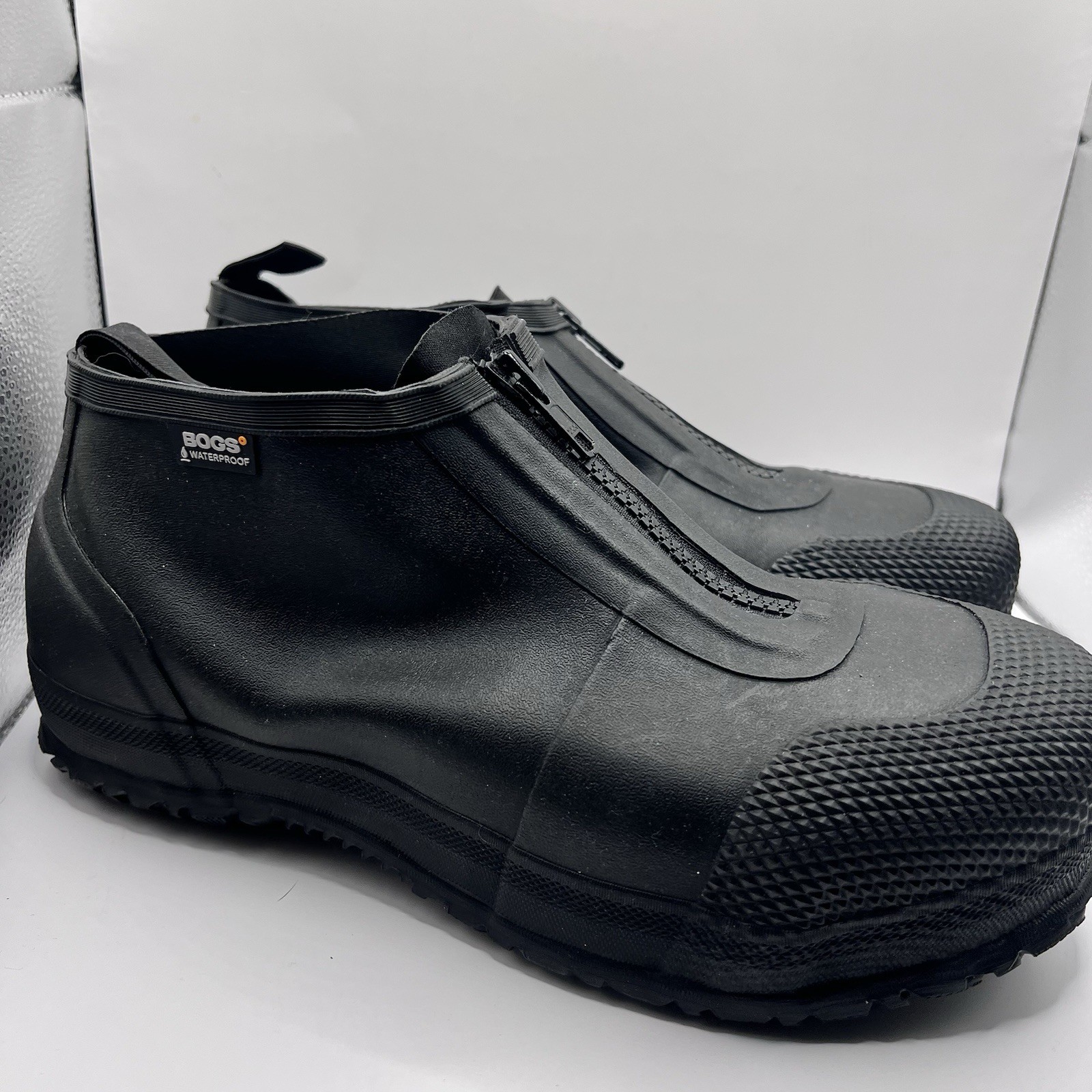 Bogs Unisex Adult Overshoe Zip Comp Toe Work & Safety Shoes Black Men’s 8