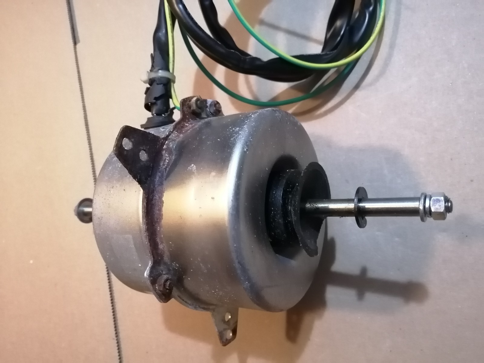 GE CJ75W Air Conditioner Fan Motor YY095-954PL02-002/ BW135