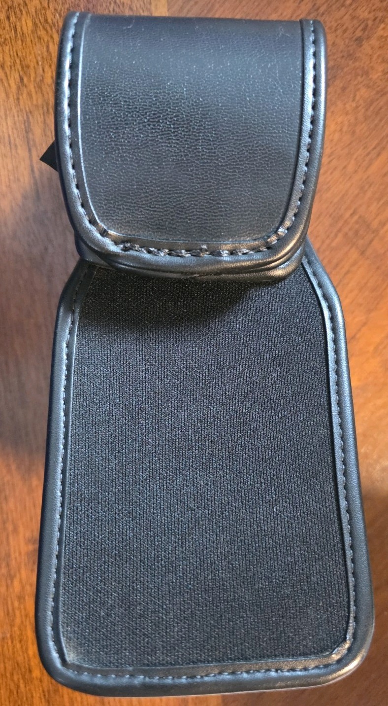 Bianchi AccuMold Elite Universal Leather Radio Holder with Swivel