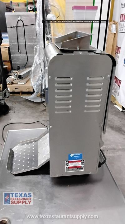 Antunes VCTM-2 Vertical Contact Bun Toaster