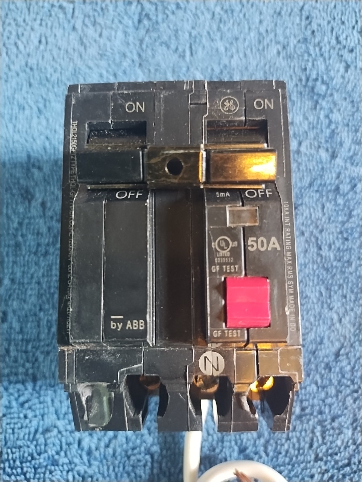 GE Ground Fault Circuit Interrupter 50A 120/240 VAC THQL2150GFT2