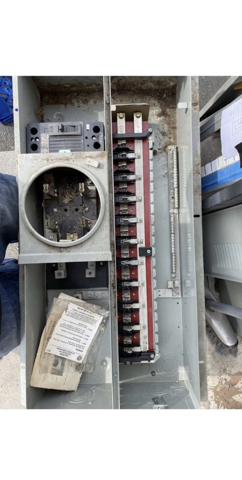 GE BUS BAR 200A 20 SPC.