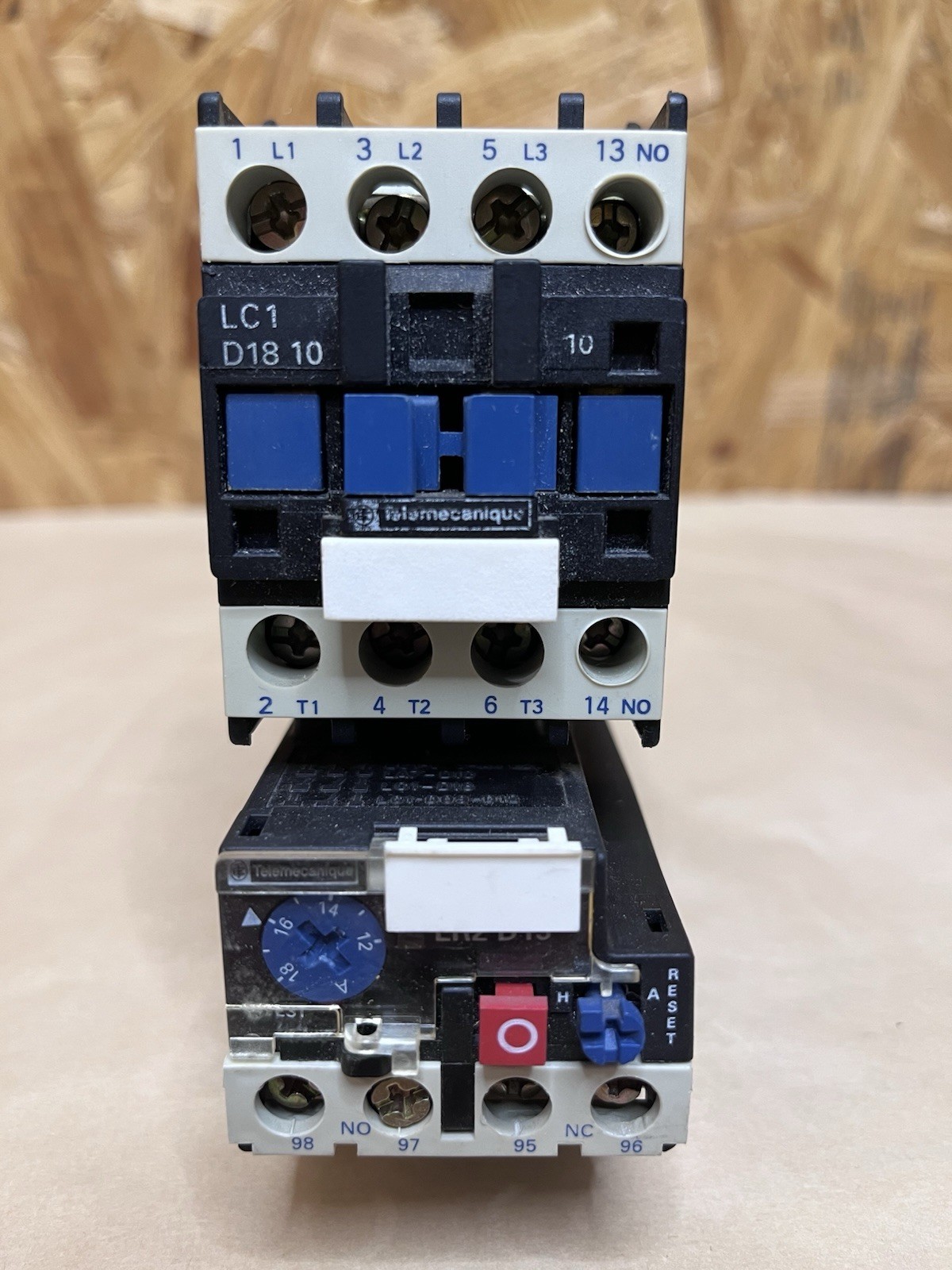 Telemecanique LC1 D1810 Type F7 Contactor WITH LR2 D1321 Relay, 110 VAC, 18A