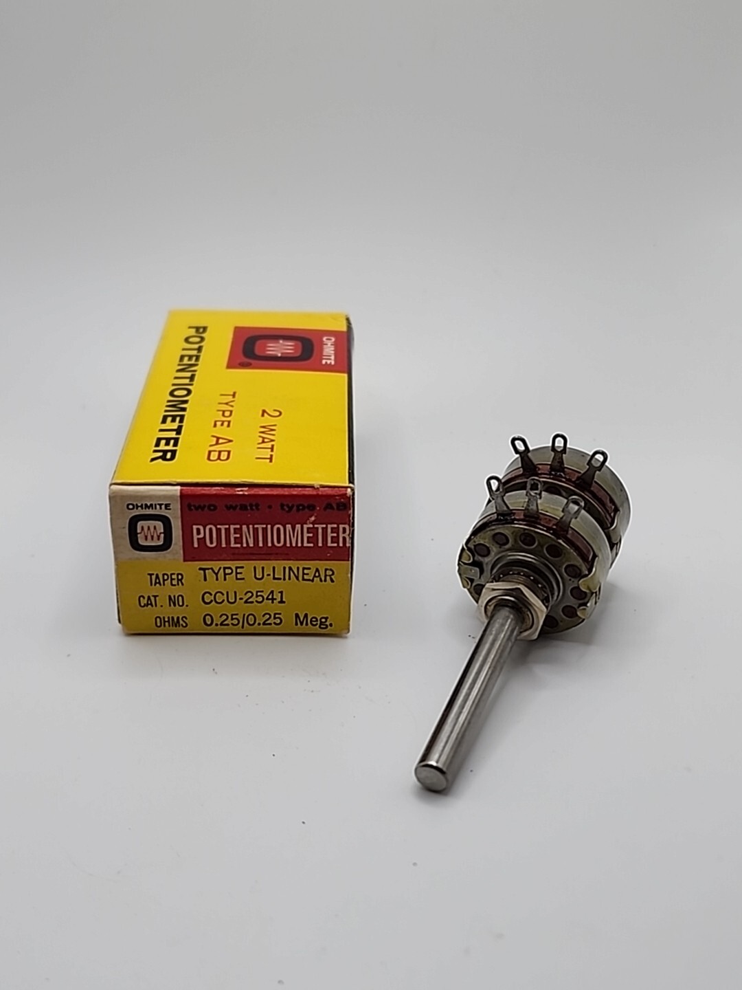 Ohmite CCU-2541 Potentiometer 2 Watt Type AB 0.25 Meg. OHMS Nos