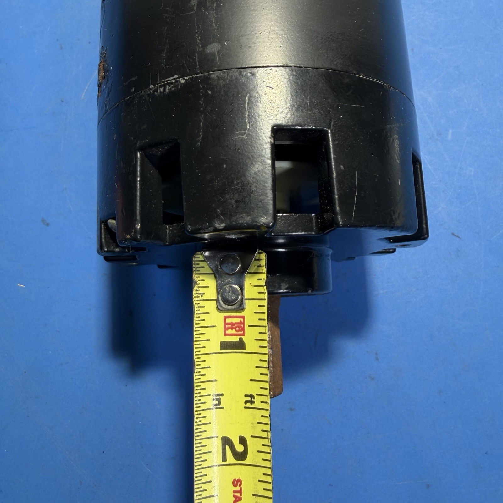 CLINCO 1/3 HP Universal Motor 115V 4500 RPM 5.5A Thermally Protected. Read