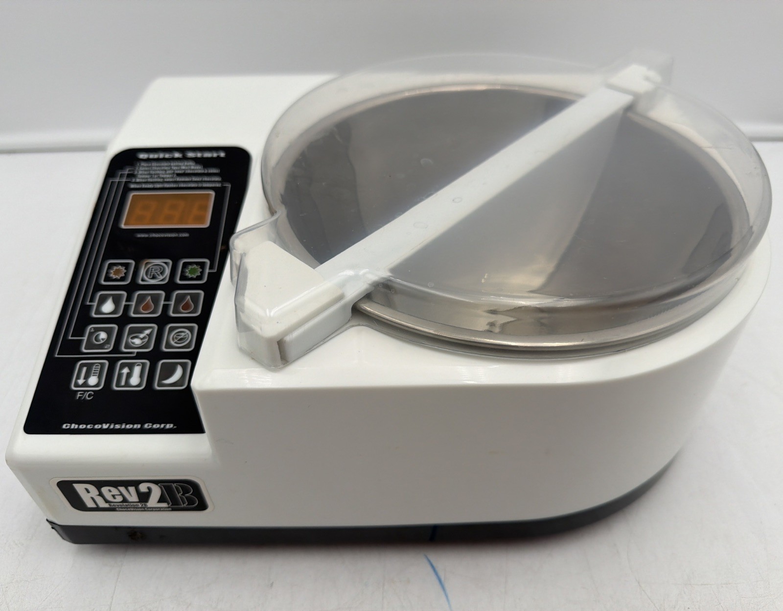 Chocovision Revolation 2B – Chocolate Tempering Machine System, 1.5 lbs – TESTED