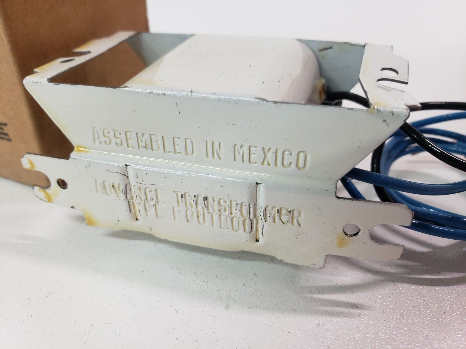 UNUSED – Philips Advance LC25TP Ballast LC-25-TP 120v