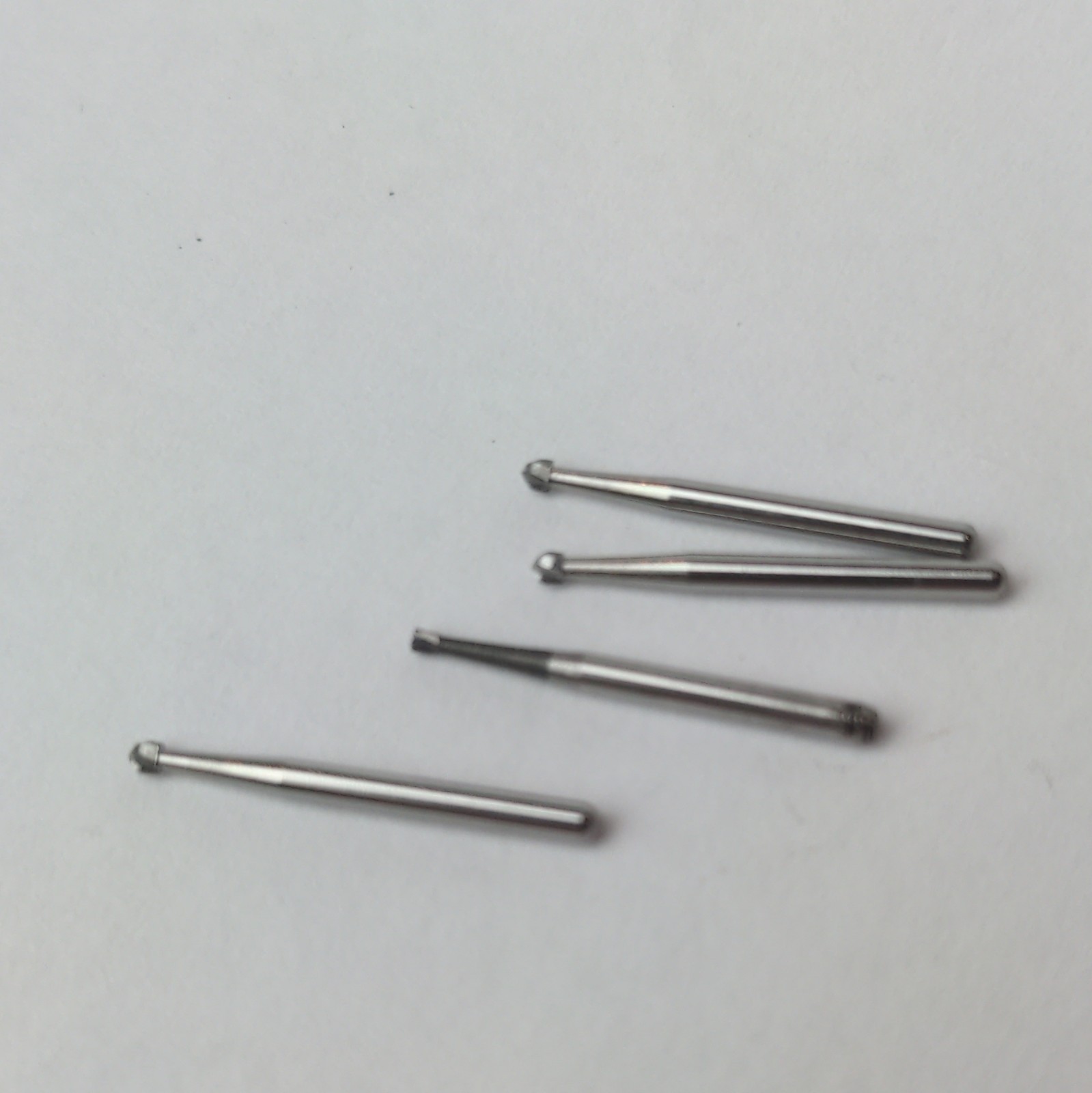 Brasseler Carbide Round Bur RA Latch-Type Shank 1027 Dental Bur 3 New & 1 Used