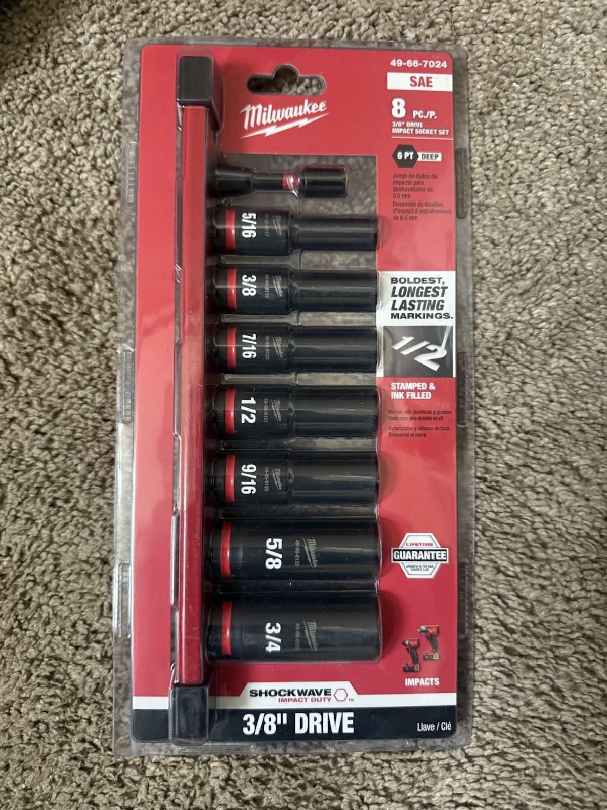 NEW Milwaukee Metric 8 piece 3/8 Drive Impact Socket Set 6 pt 49-66-7021