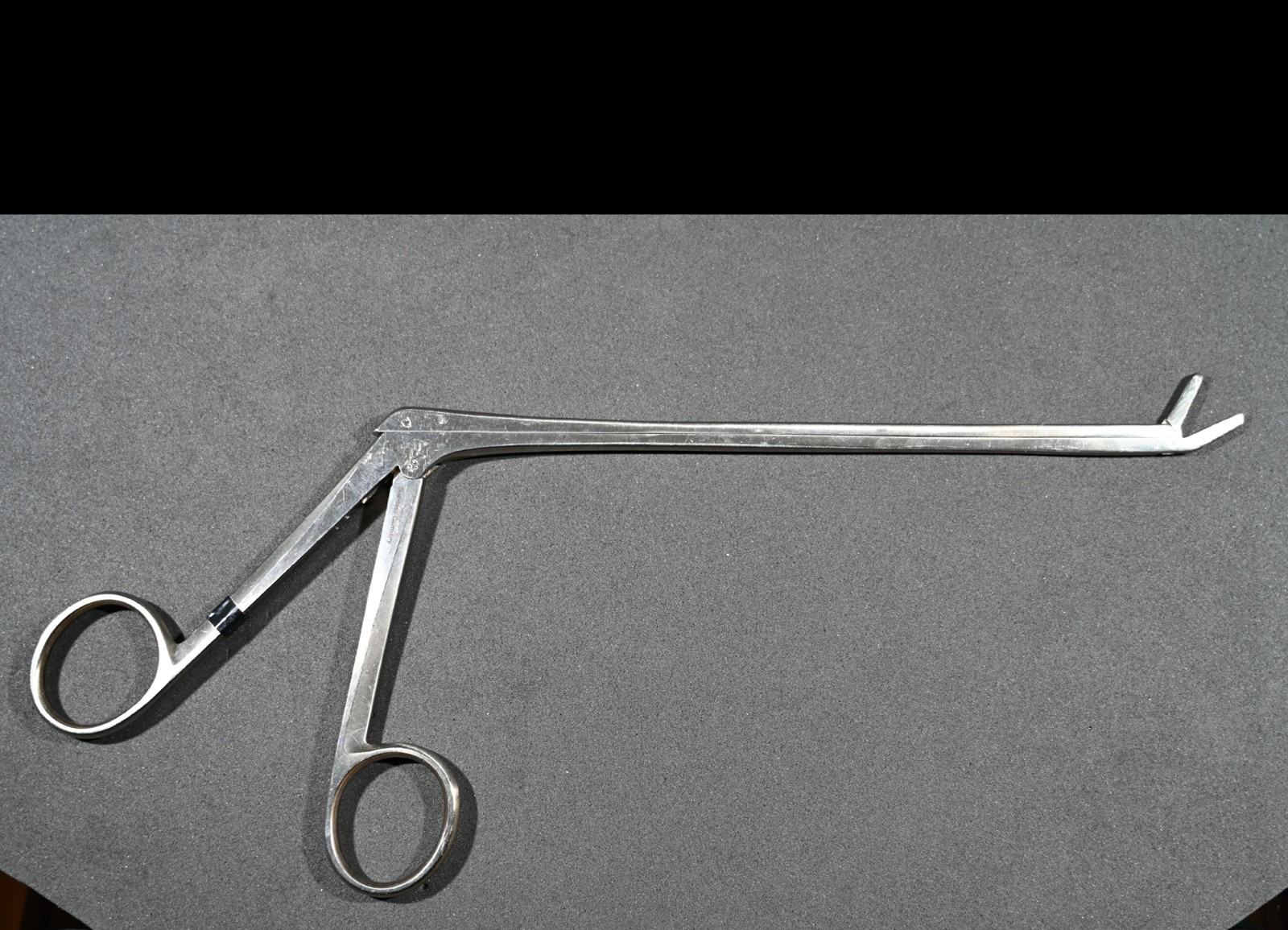 Aesculap MD618 Cushing Rongeur Up-Biting 2 × 10 mm Jaw 7 in Working Length
