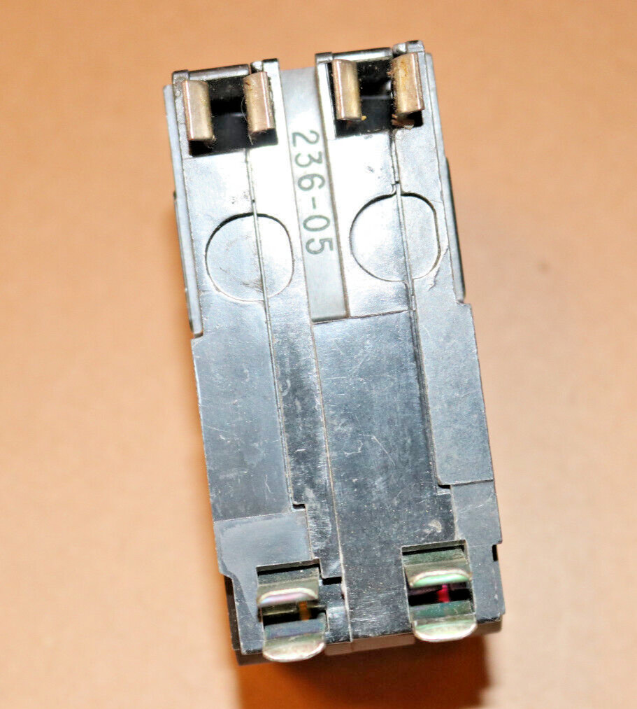 Square D QO240 2 Pole 40 Amp 120/240V Type QO Circuit Breaker Used