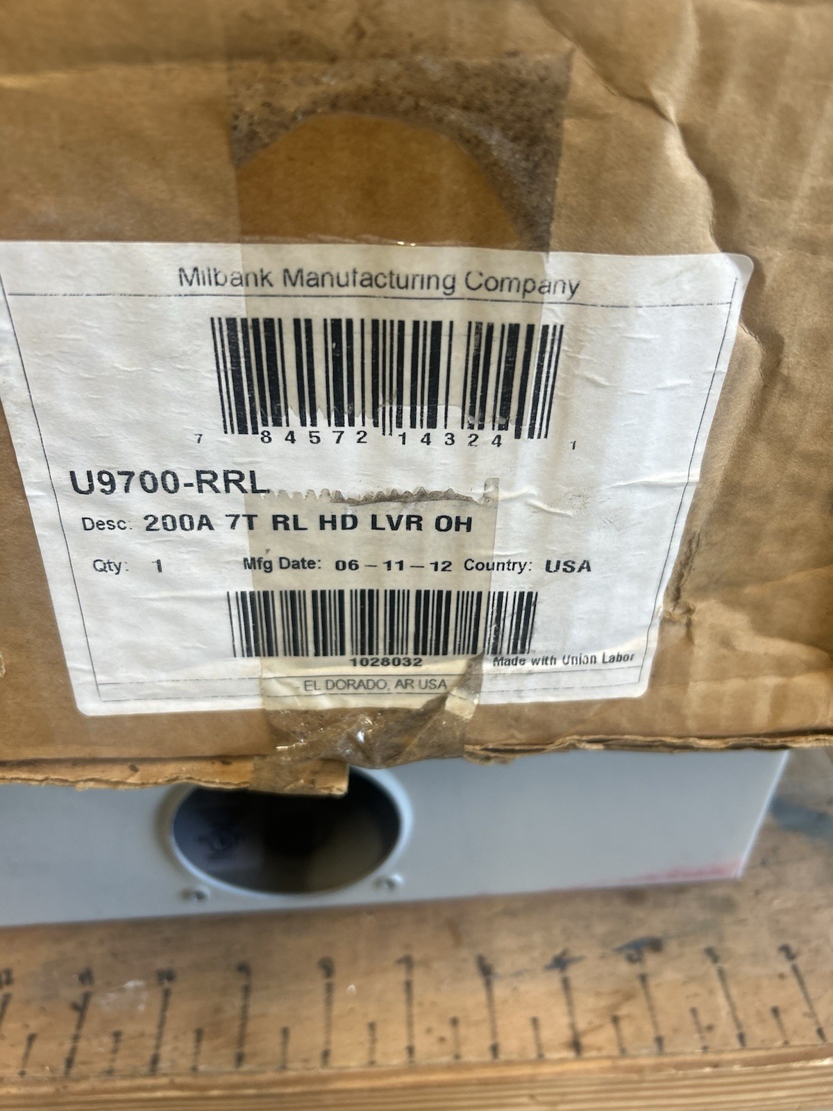 Milbank Meter Base 200 AMP 3 Phase 7 Terminal