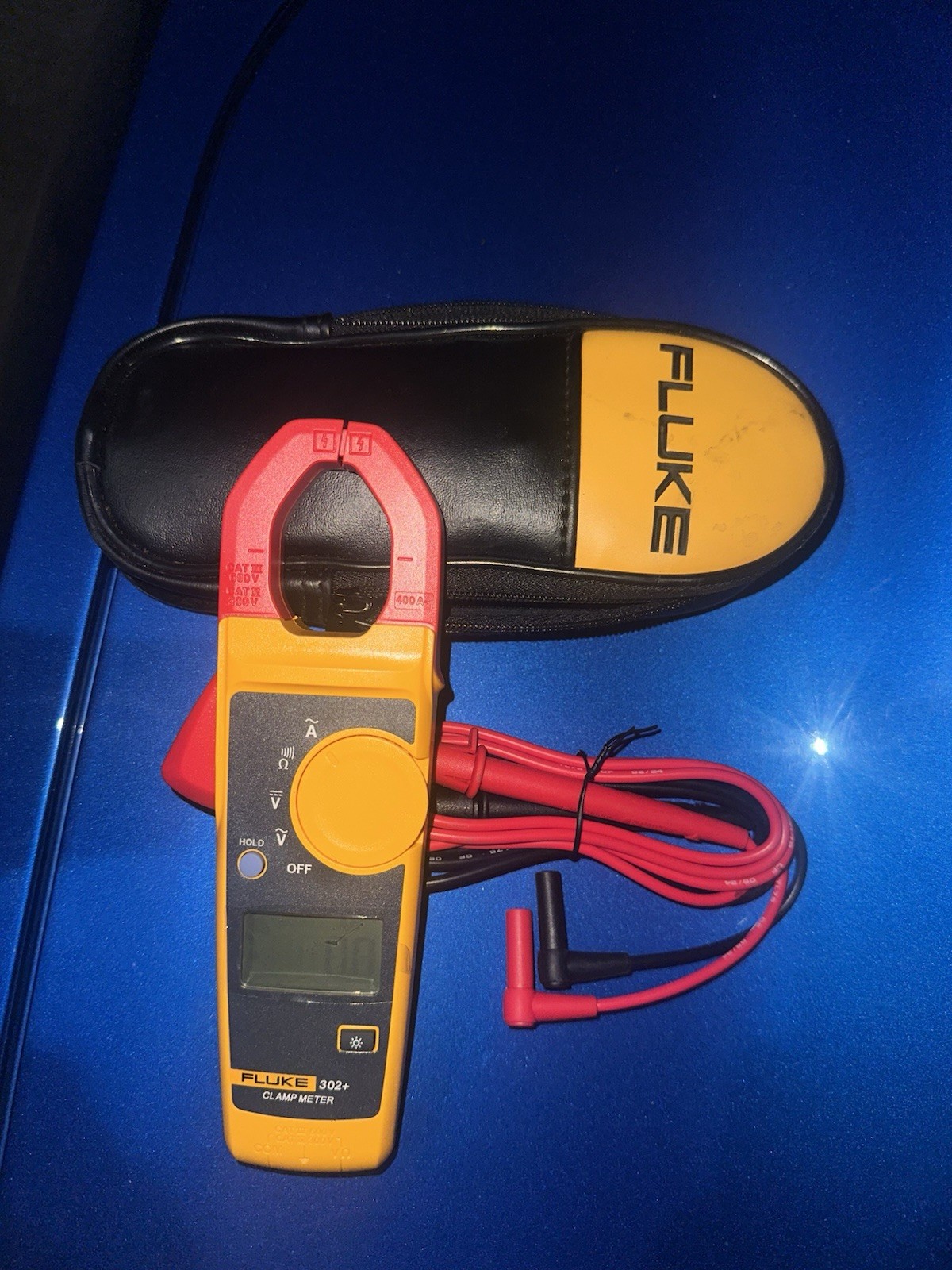 Fluke 302+ AC400A Clamp Meter Tester AC/DC Volt Amp Multimeter /-50