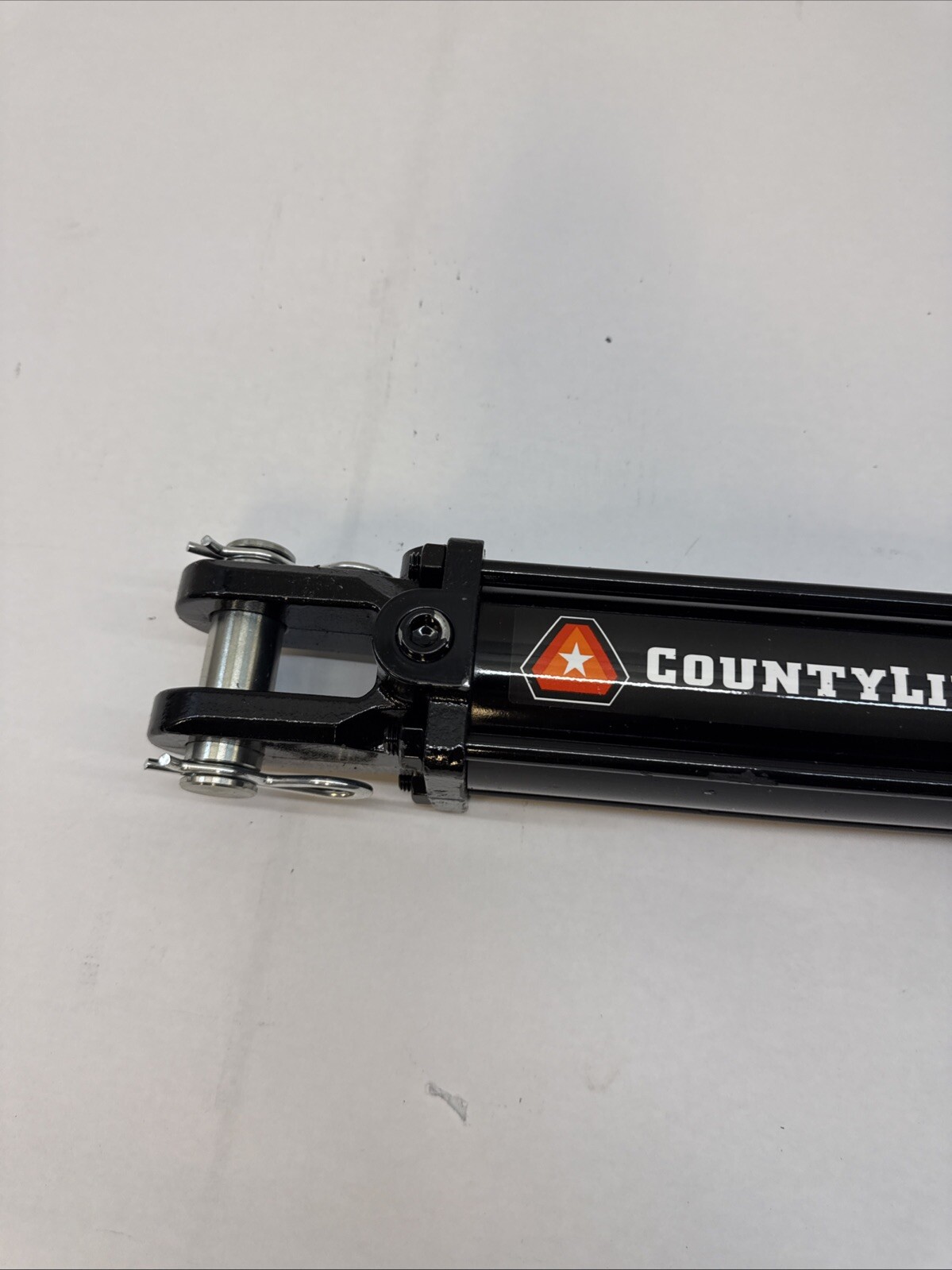 CountyLine 2.5 in. Bore x 8 in. Stroke Tie Rod Hydraulic Cylinder 2500 Psi
