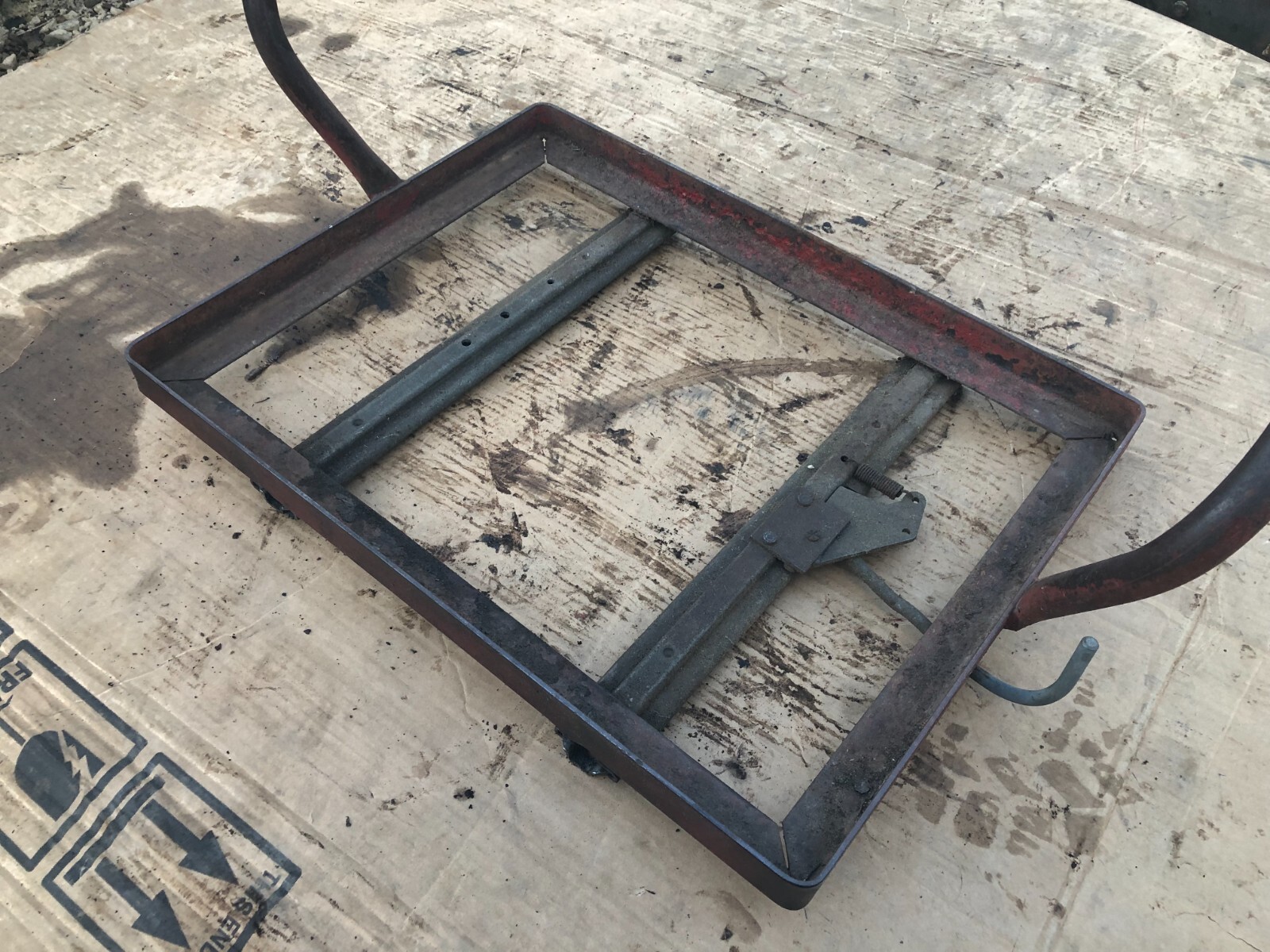 IH INTERNATIONAL 350 DIESEL UTILITY SEAT FRAME ASSEMBLY FARMALL