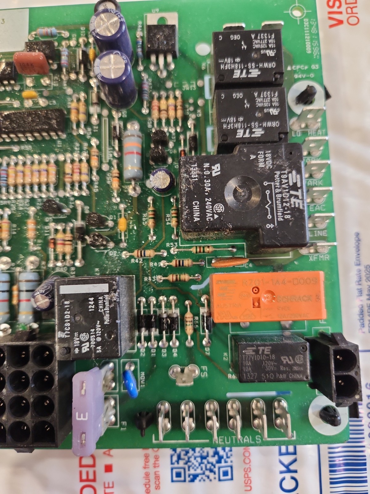 Goodman 1165-410 PCBBF132 Furnace Control Circuit Board 1165-83-4122A