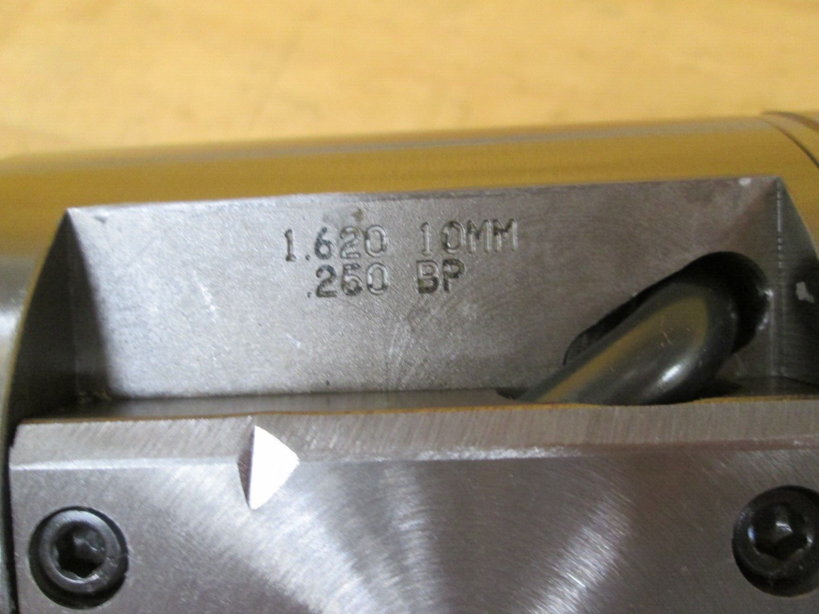 BARNES PRECISION GROUND BALLSCREW 10mm LEAD 40mm THREAD DIAM. P/N: 0028H36103