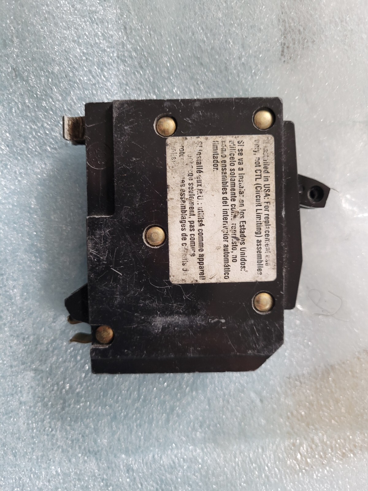 QO2020 – Square D – 20 Amp Tandem Circuit Breaker