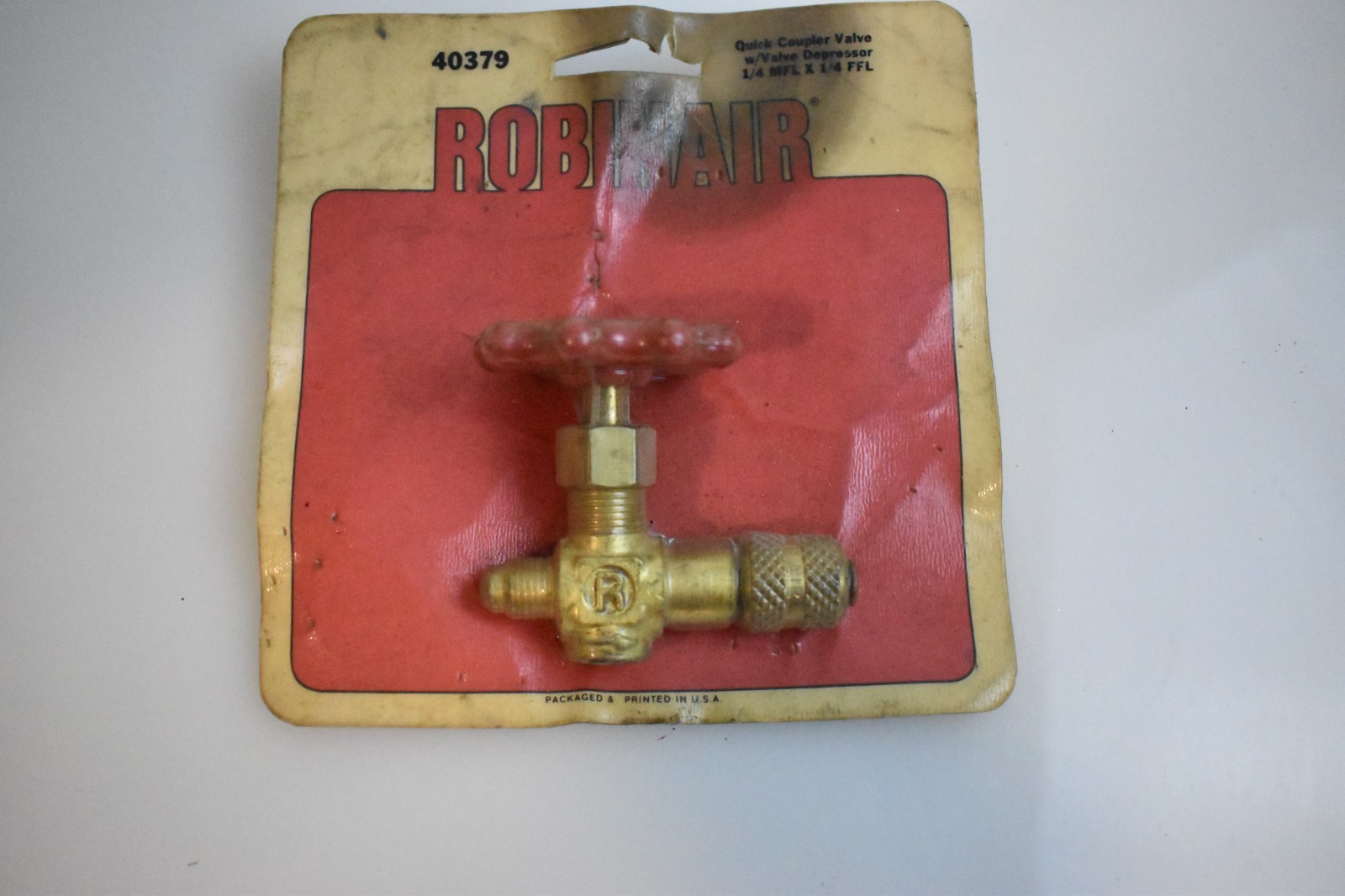 Robinair 40379 Quick Coupler Valve with Depressor 1/4 MFL x 1/4 FFL NOS