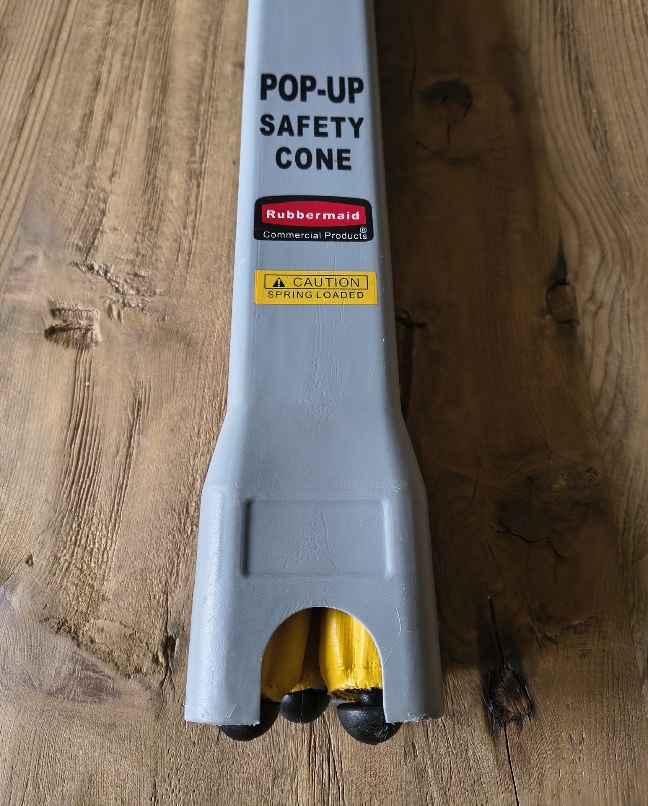 Rubbermaid Commercial Multilingual PopUp Safety Cone 32.5″ tall FG9S0100YEL