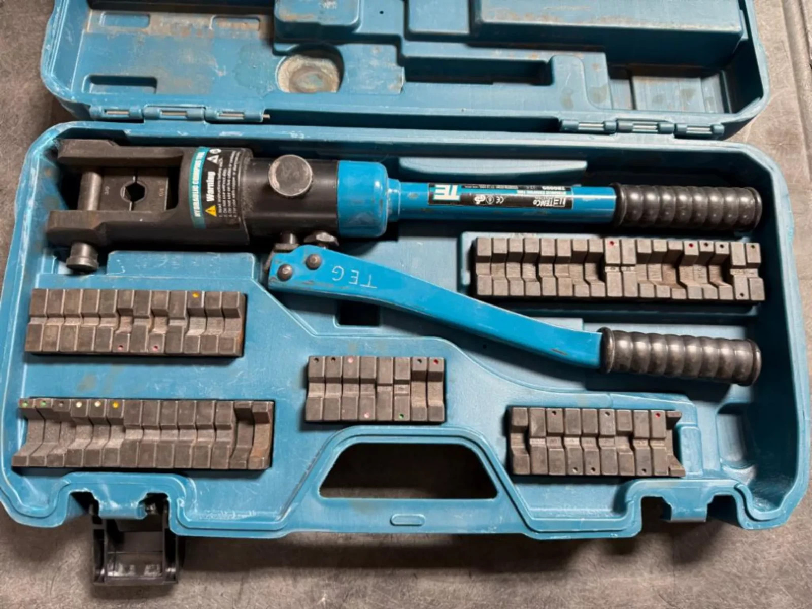 TEMCO TH0005 Hydraulic Crimping Tools.