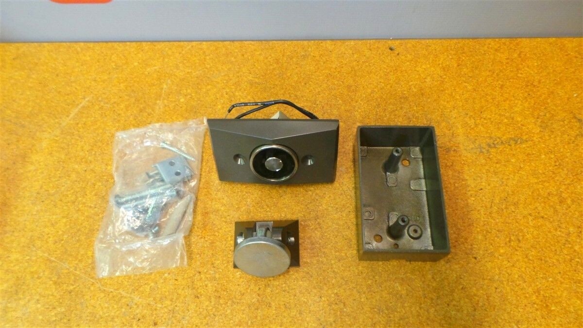 Sentronic Door Holder Electromagnetic 62120 New Lot of 3