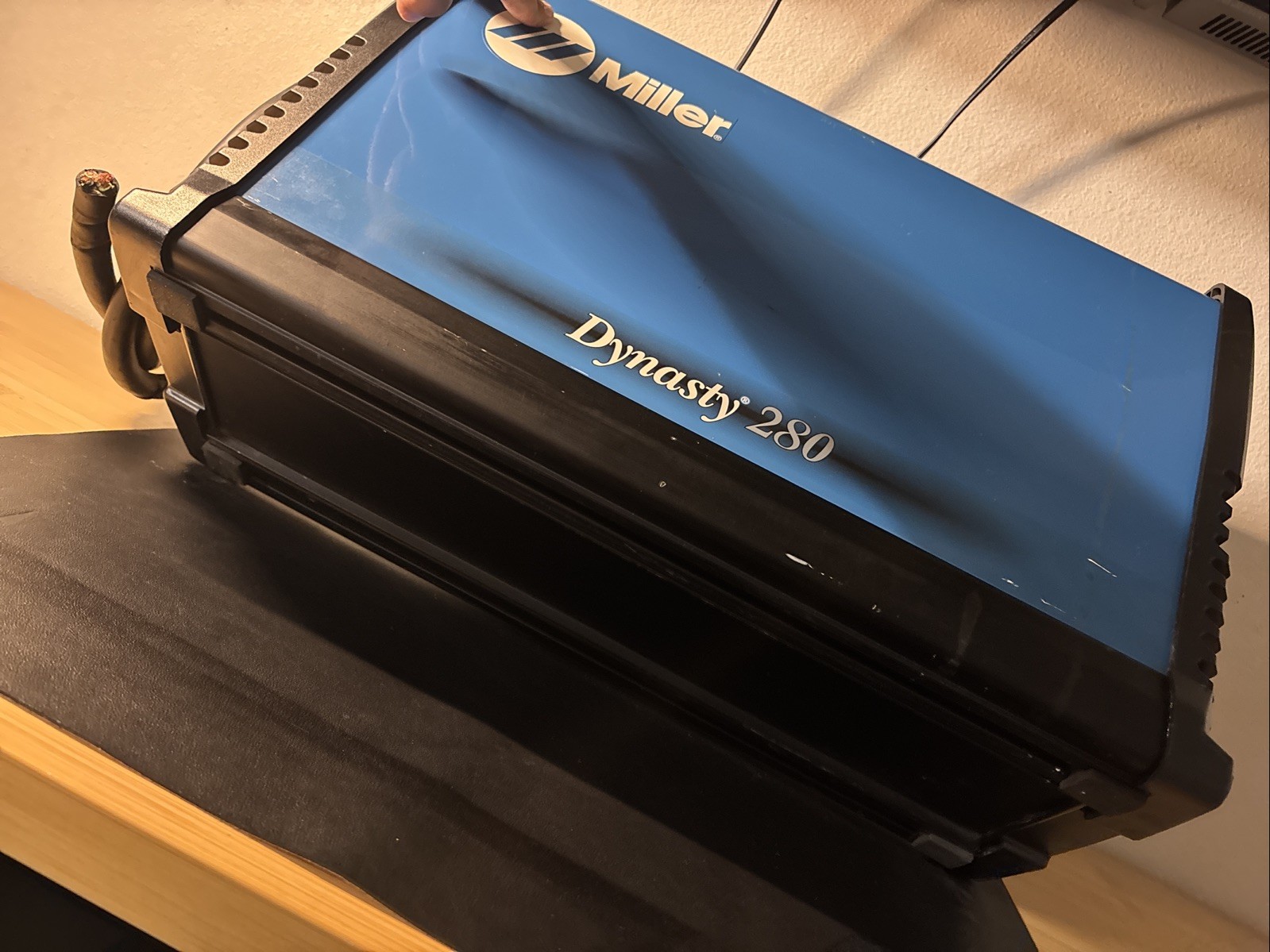 Miller Dynasty 280 AC/DC TIG & Stick Welder Welding Machine 907537002