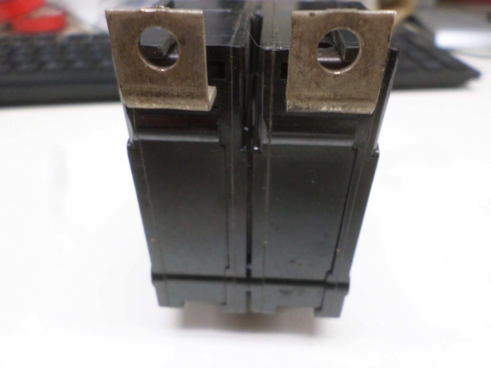 General Electric THQB2130 2 Pole 30 Amp 120/240 Volt Bolt On Circuit Breaker