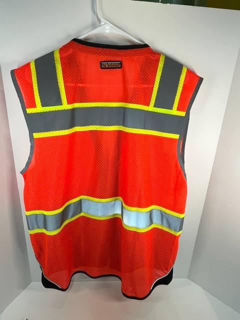 Kishigo Premium Black Series Men’s Surveyors Vest #1715, Class 2, Medium NEW