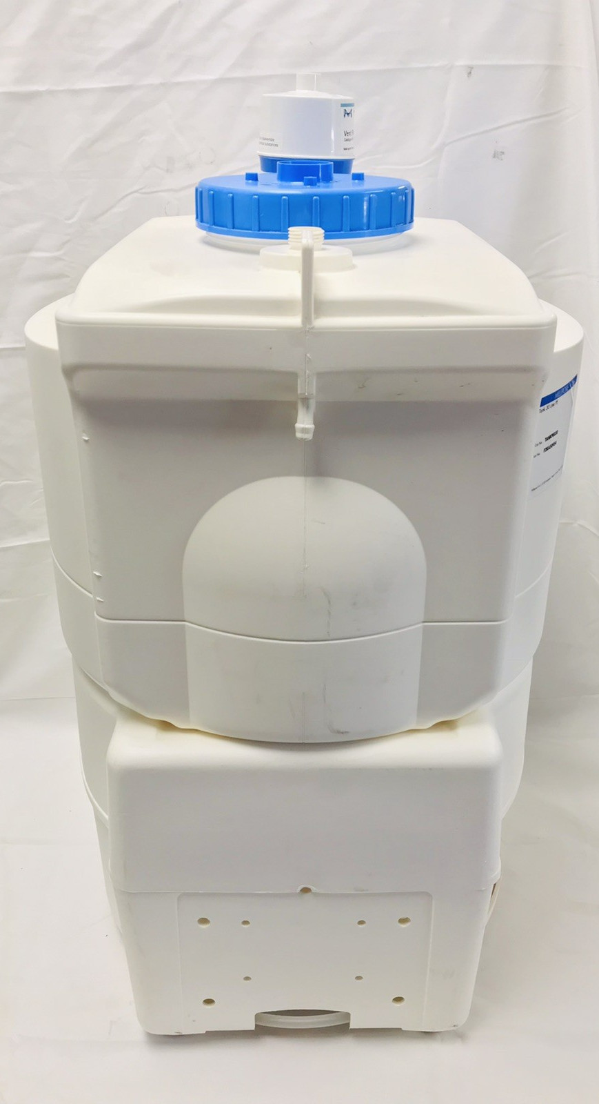 Millipore TANKPE030 Water Reservoir Storage Tank 30L PE 30 Liter