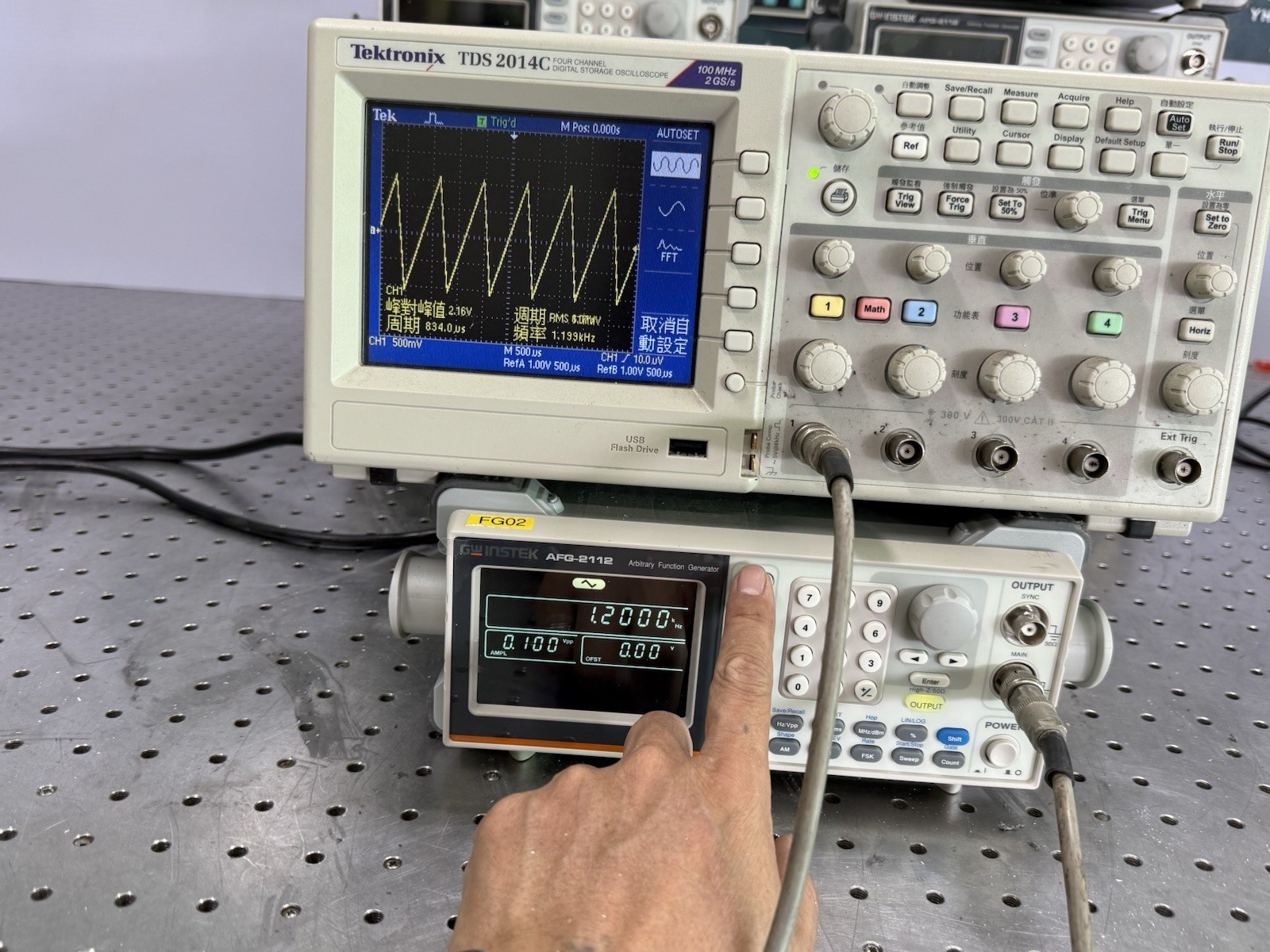 GW Instek AFG-2112 Arbitrary Function Generator Tested Output AS-IS