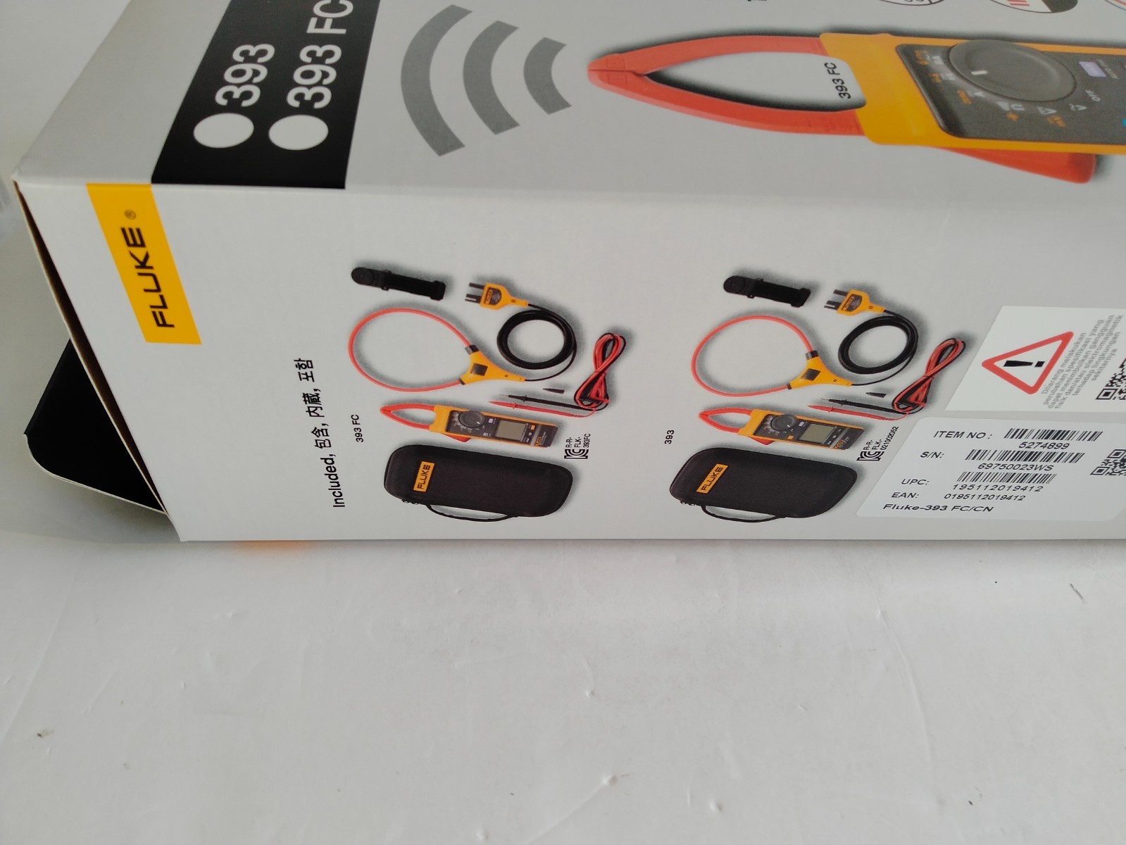 Fluke 393 FC True-RMS Clamp Meter – 1500V CAT III, Compact, IP54 Rated NEW