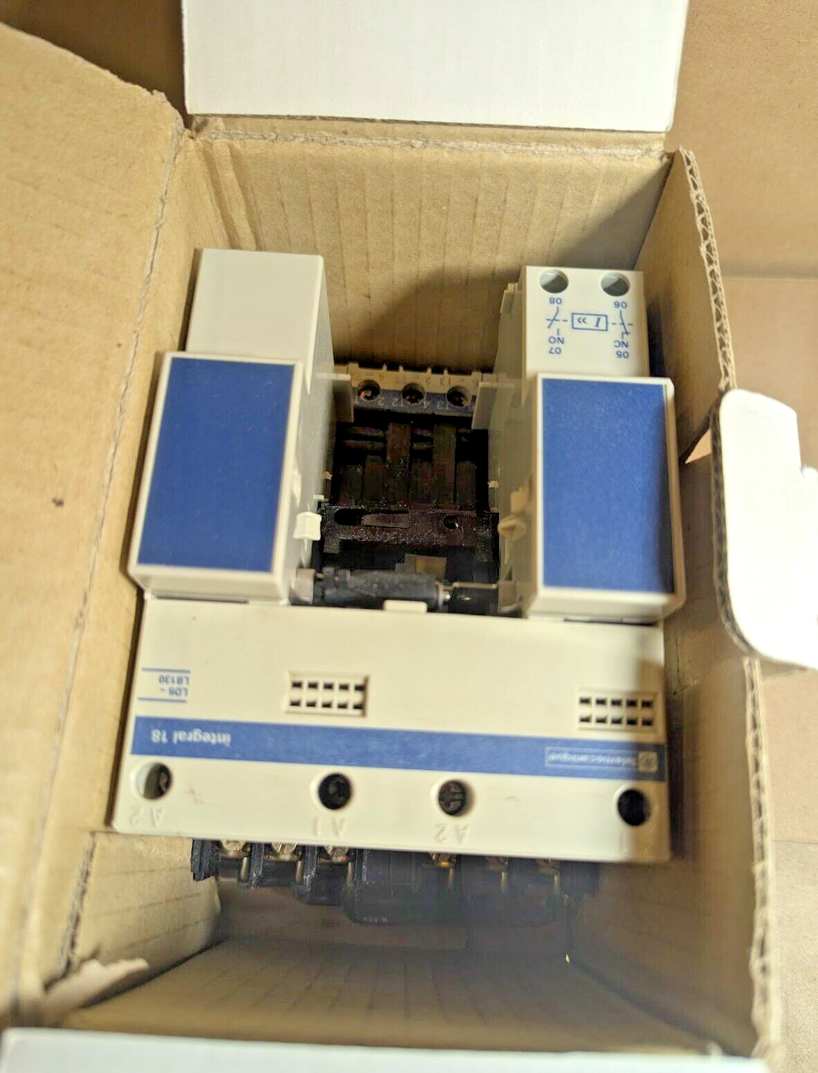 Telemecanique LD5LB130FC Integral 18 Reversing Contactor Breaker 18A, 220v (New)