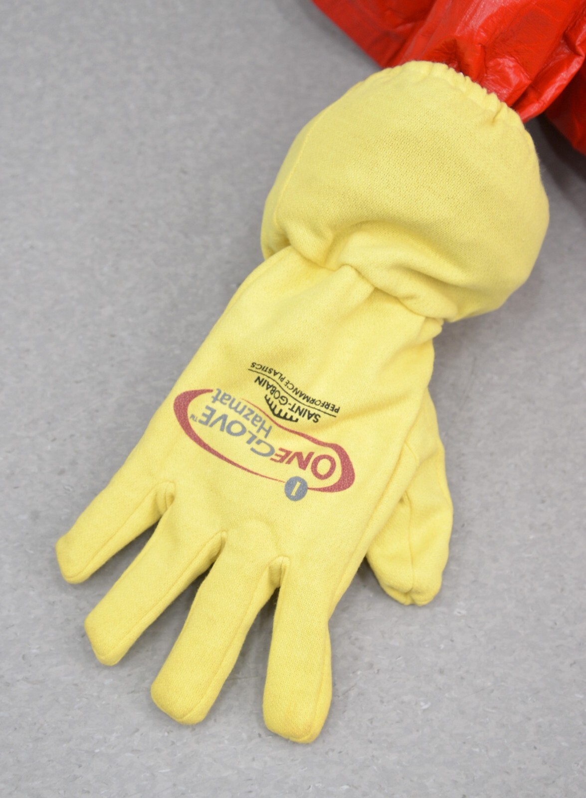 ONESuit Flash Protective Hazmat Suit NFPA 1901,2005 ed X-Large Saint Gobain SEI