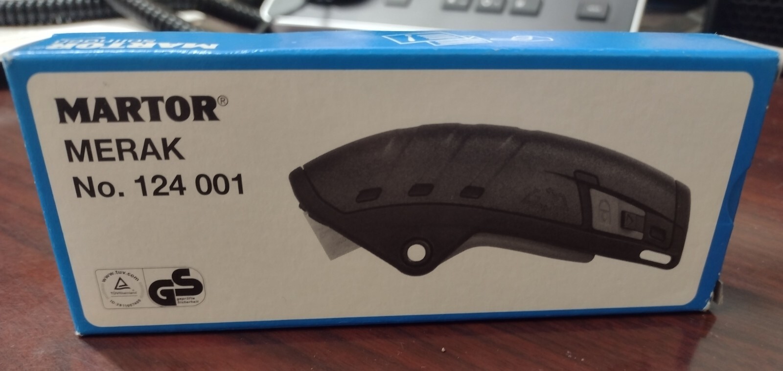 NEW MARTOR SECUPRO MERAK 124001 ERGONOMICAL COMPACT SAFETY KNIFE / BOX CUTTER