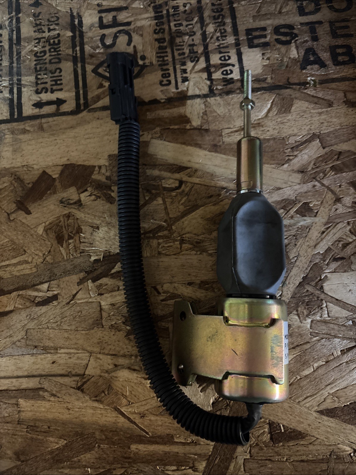 3932529 393-2529 Stop Solenoid Valve