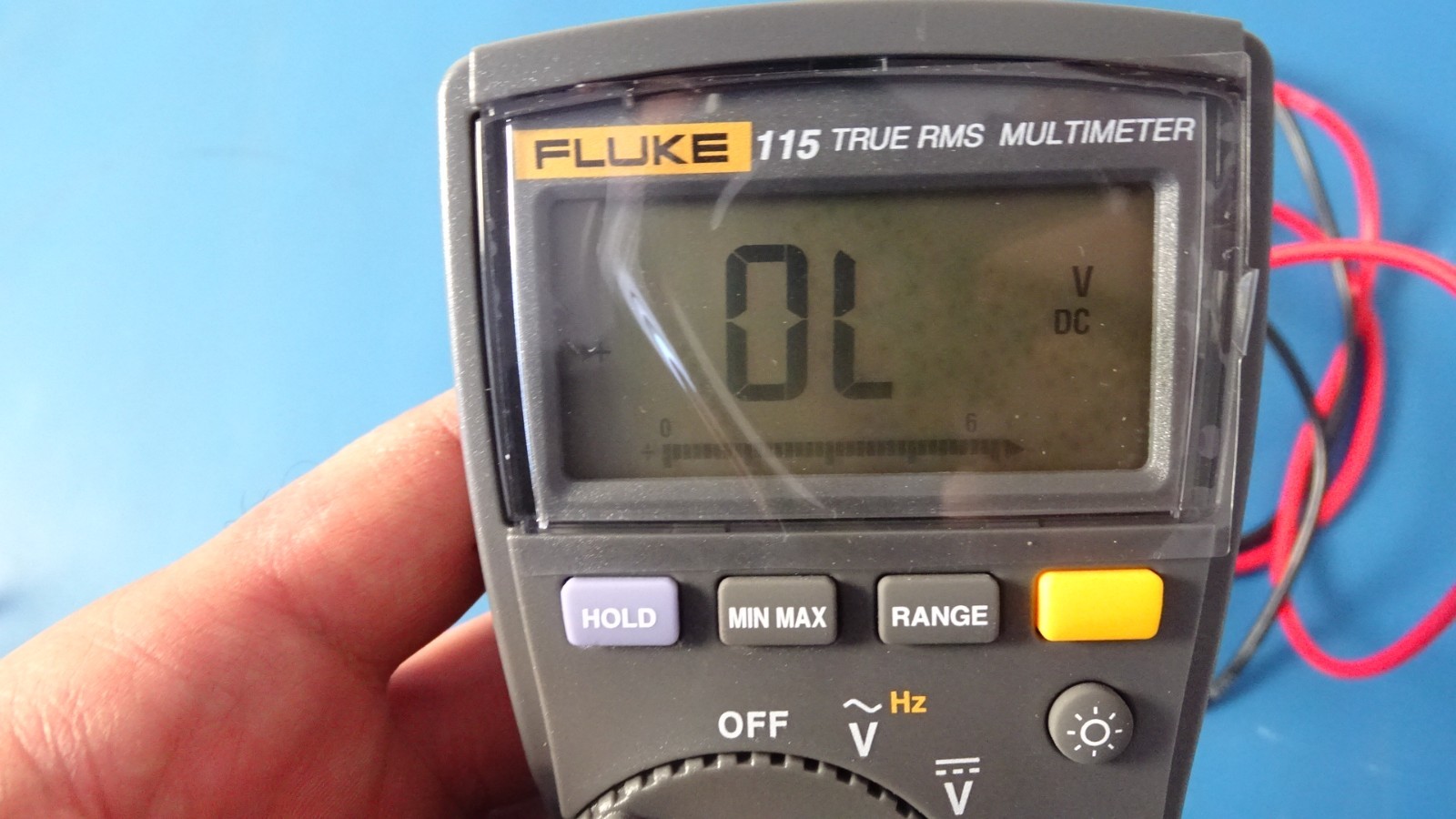 Fluke 115 True RMS Digital Multimeter